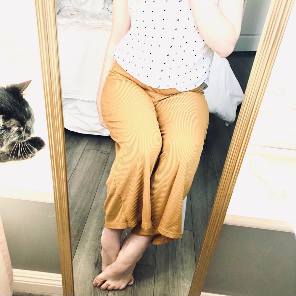 SHEIN Mustard Bell Cropped High Waisted Pants